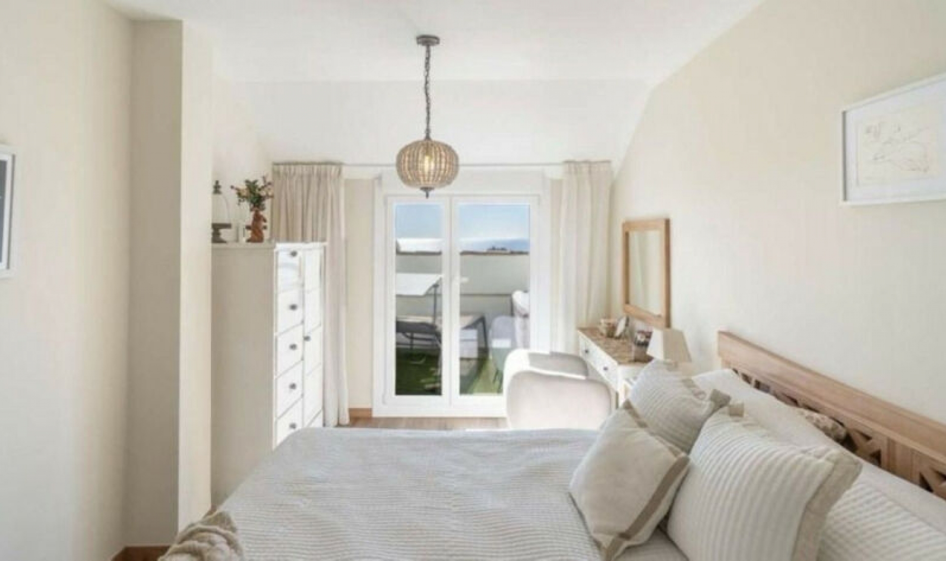 Resale - Apartment -
Benalmadena