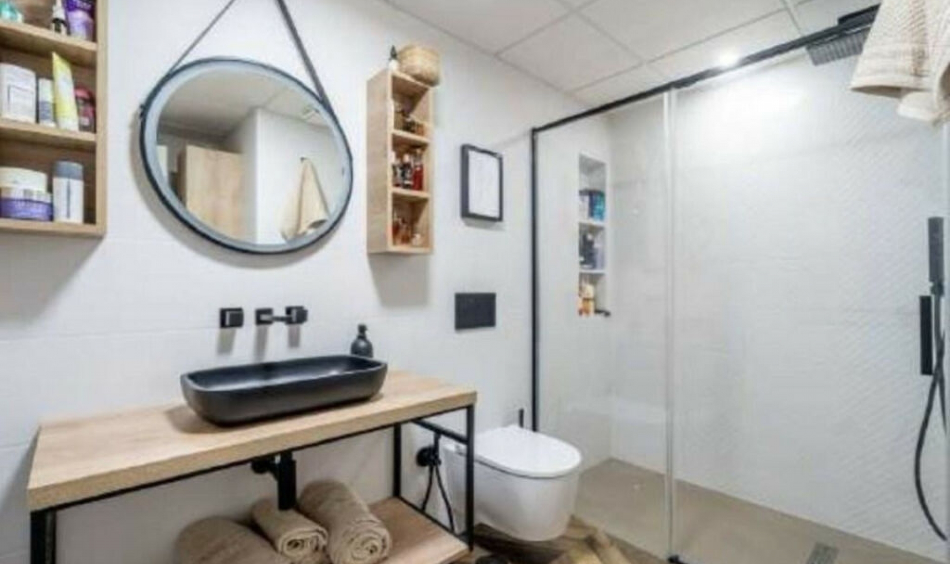 Resale - Apartment -
Benalmadena