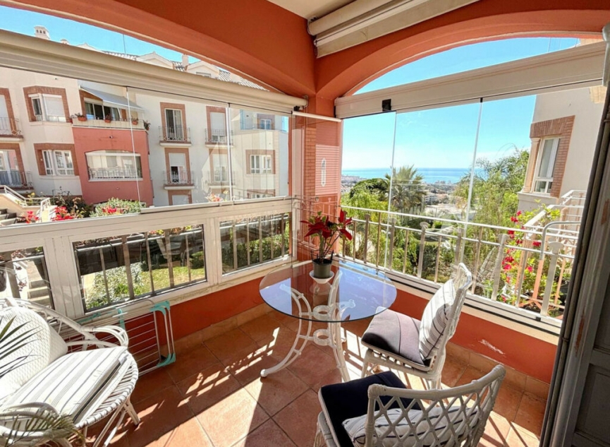 Resale - Apartment -
Benalmadena