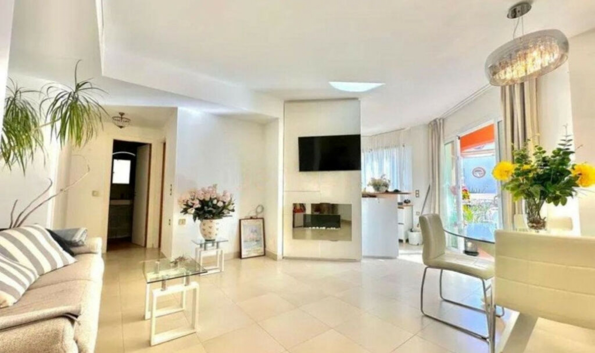 Resale - Apartment -
Benalmadena