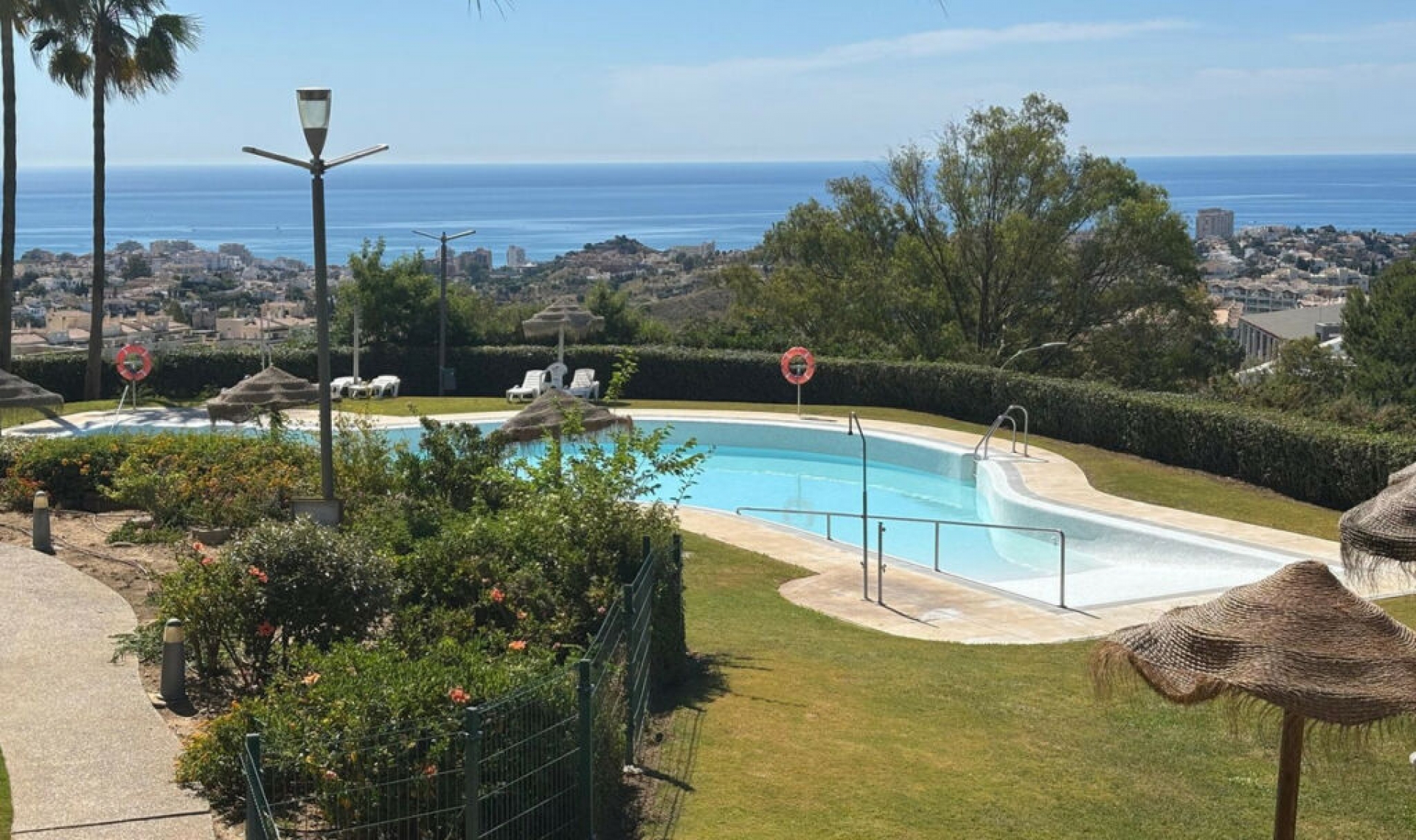 Resale - Apartment -
Benalmadena