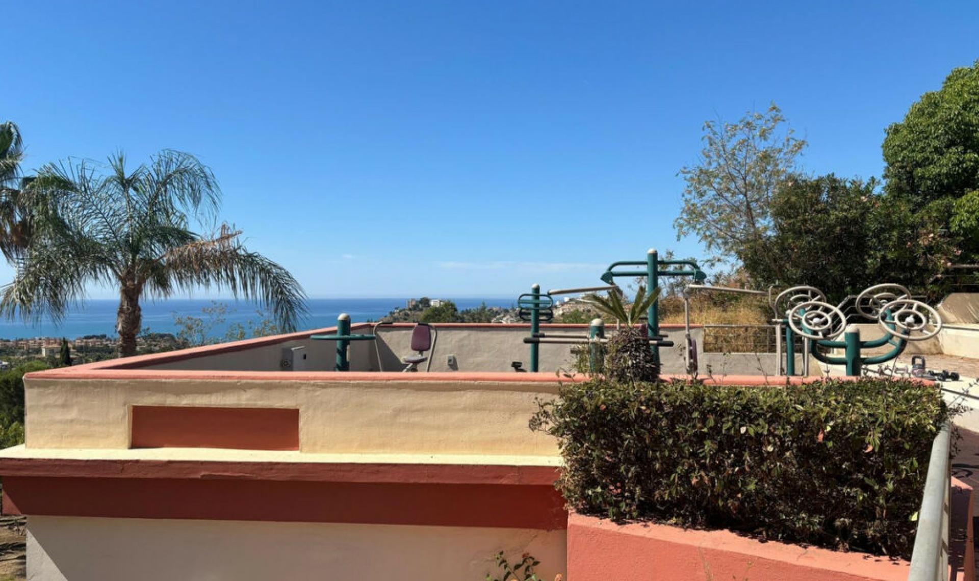 Resale - Apartment -
Benalmadena