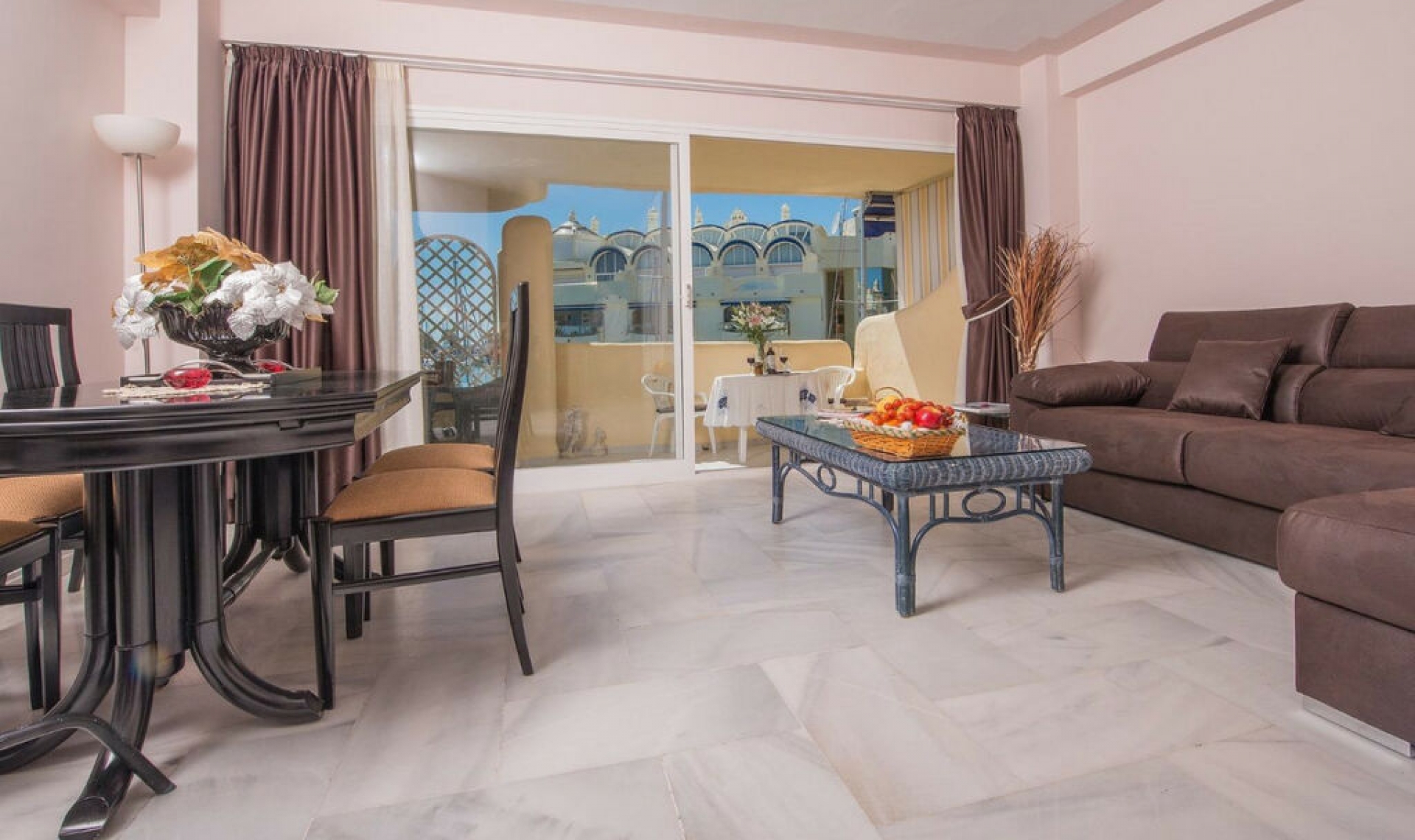 Resale - Apartment -
Benalmadena