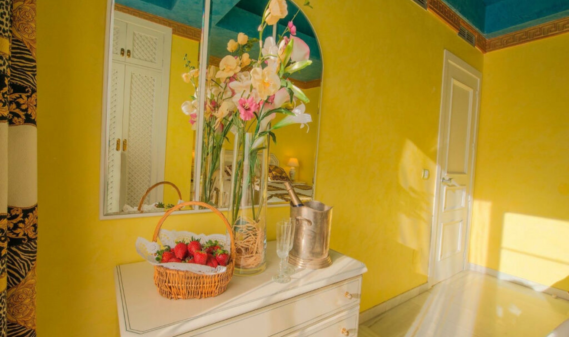 Resale - Apartment -
Benalmadena