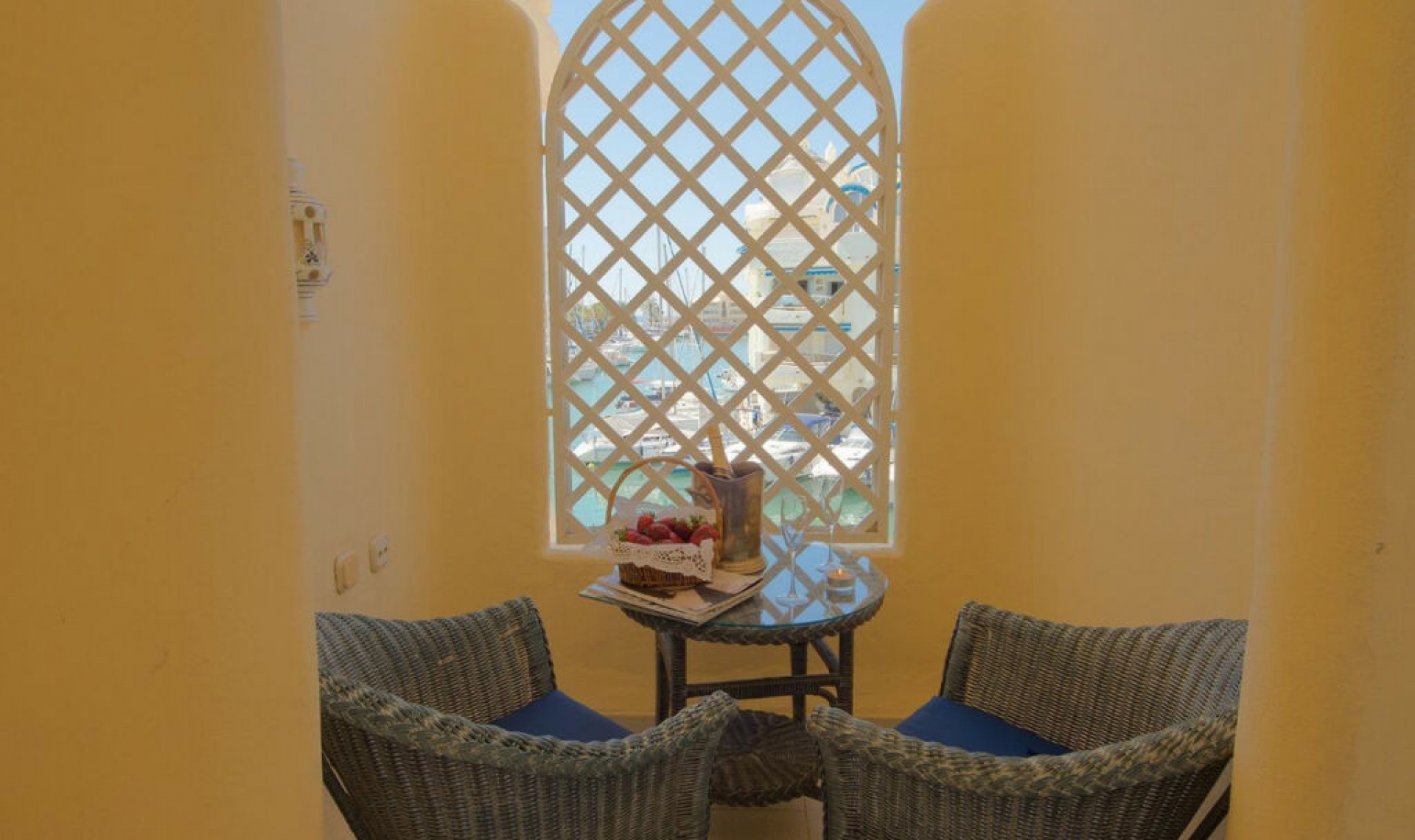 Resale - Apartment -
Benalmadena