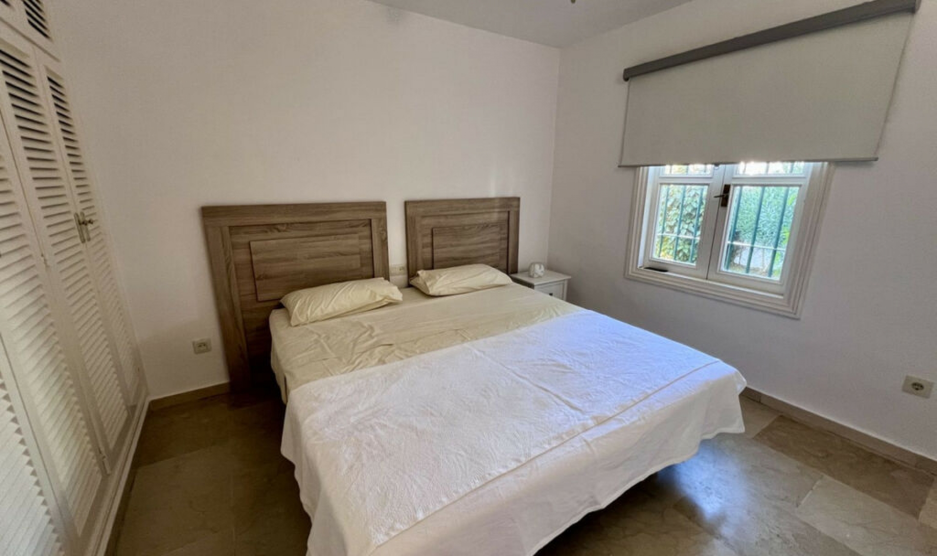 Resale - Apartment -
Benavista