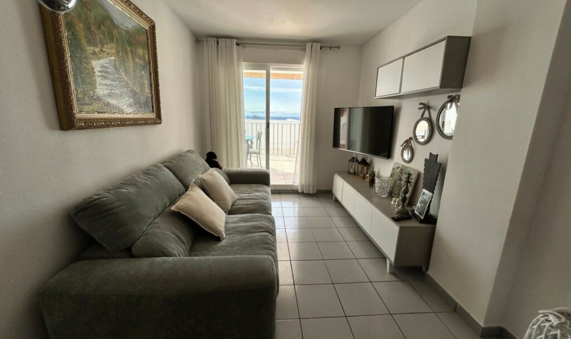 Resale - Apartment -
Benidorm