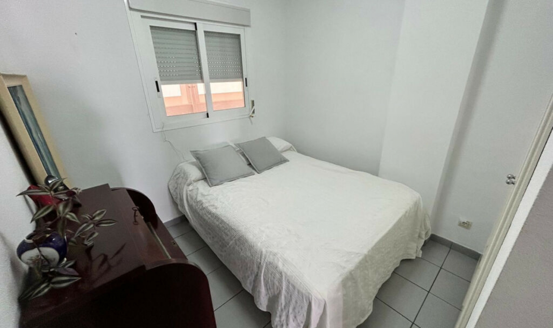 Resale - Apartment -
Benidorm