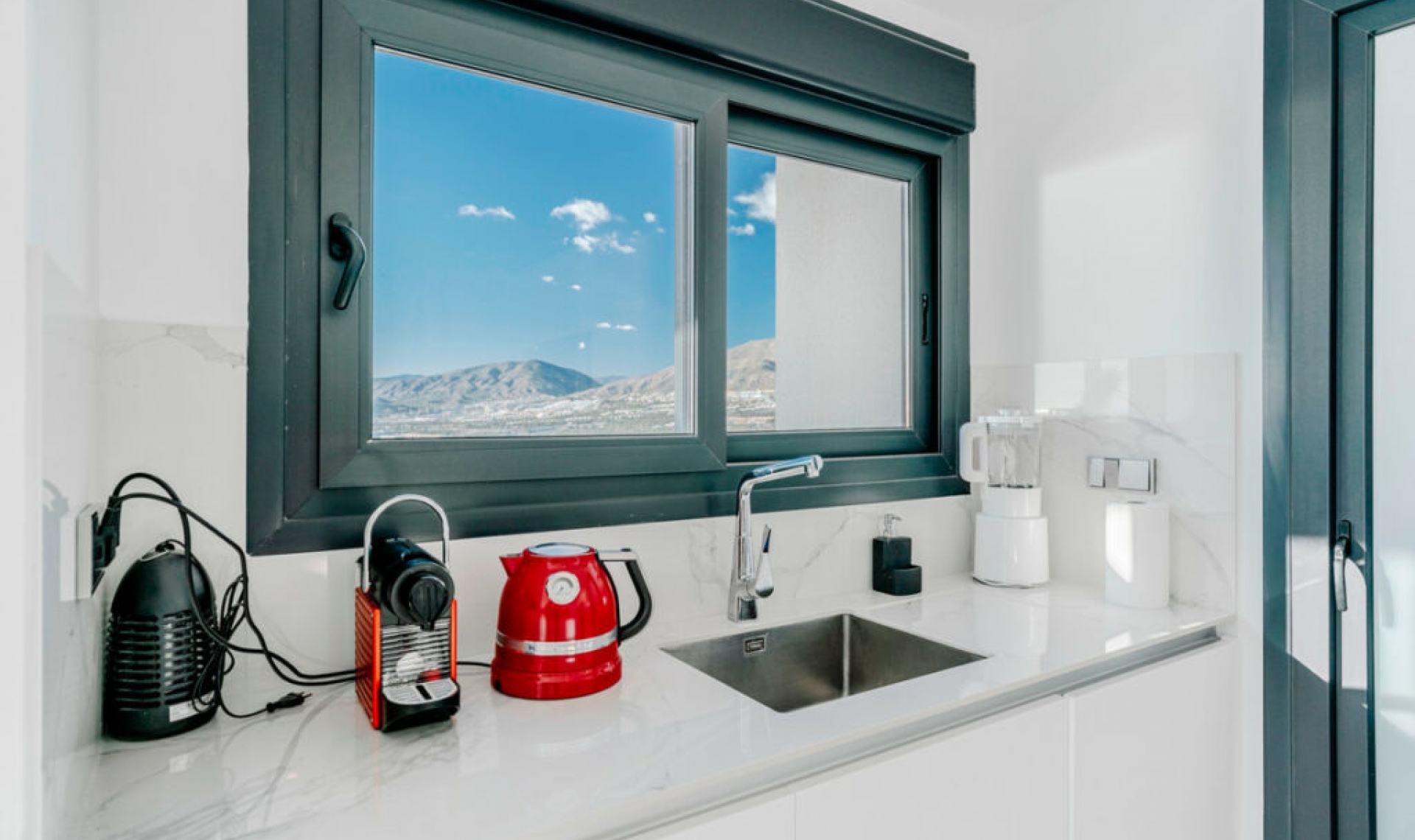 Resale - Apartment -
Benidorm