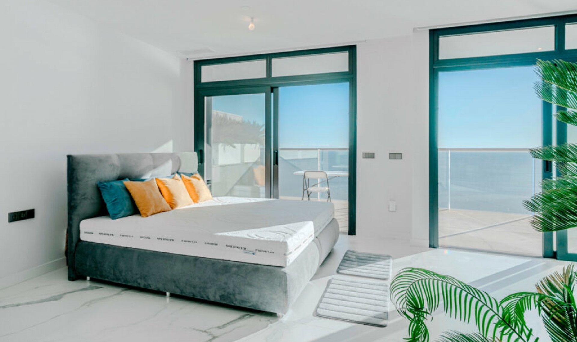 Resale - Apartment -
Benidorm