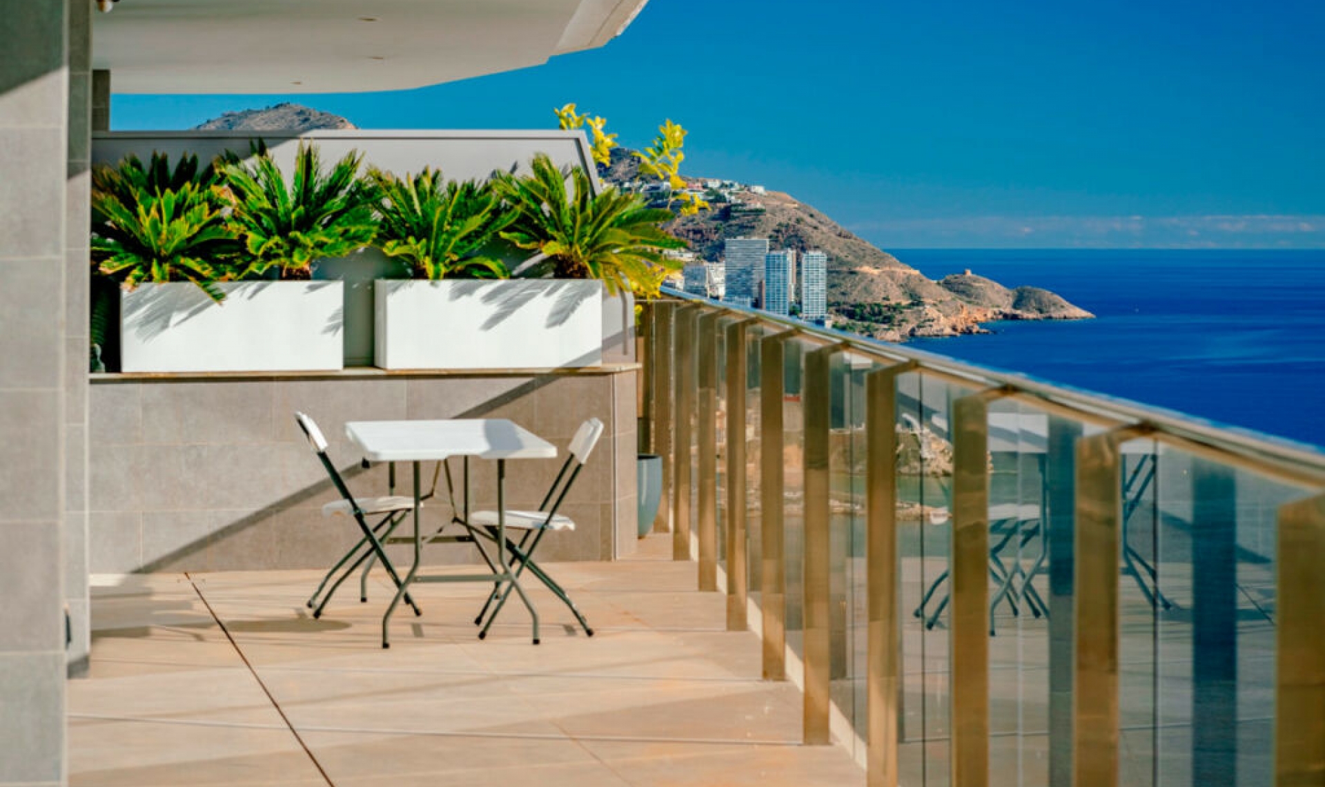 Resale - Apartment -
Benidorm