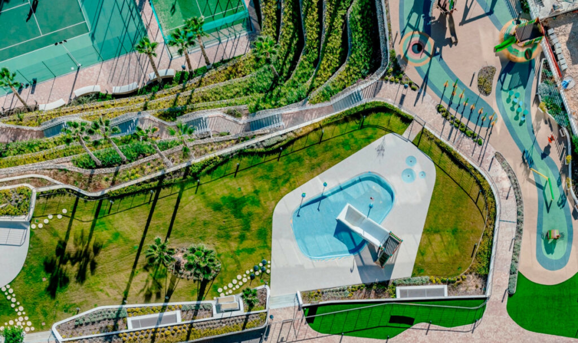 Resale - Apartment -
Benidorm