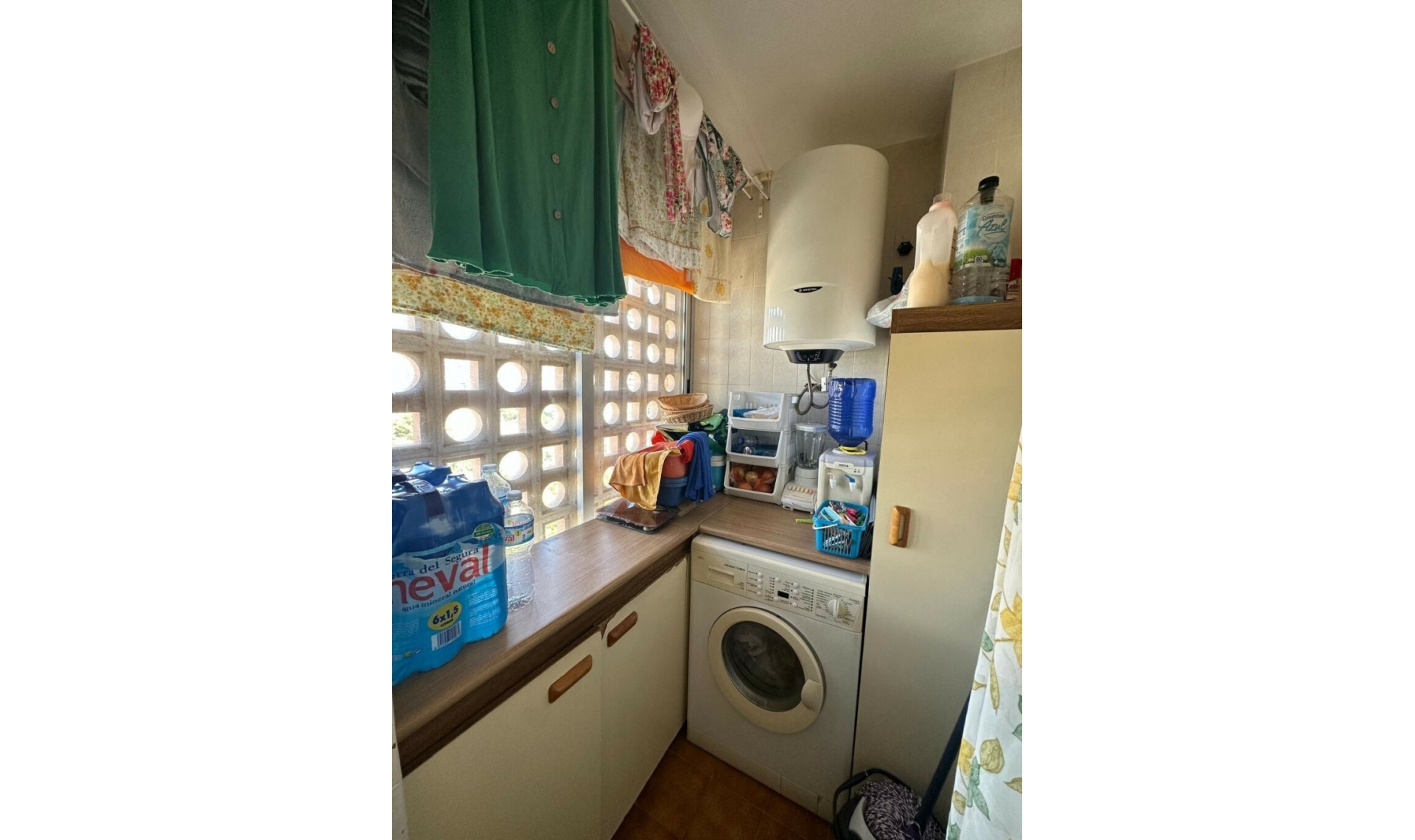 Resale - Apartment -
Benidorm