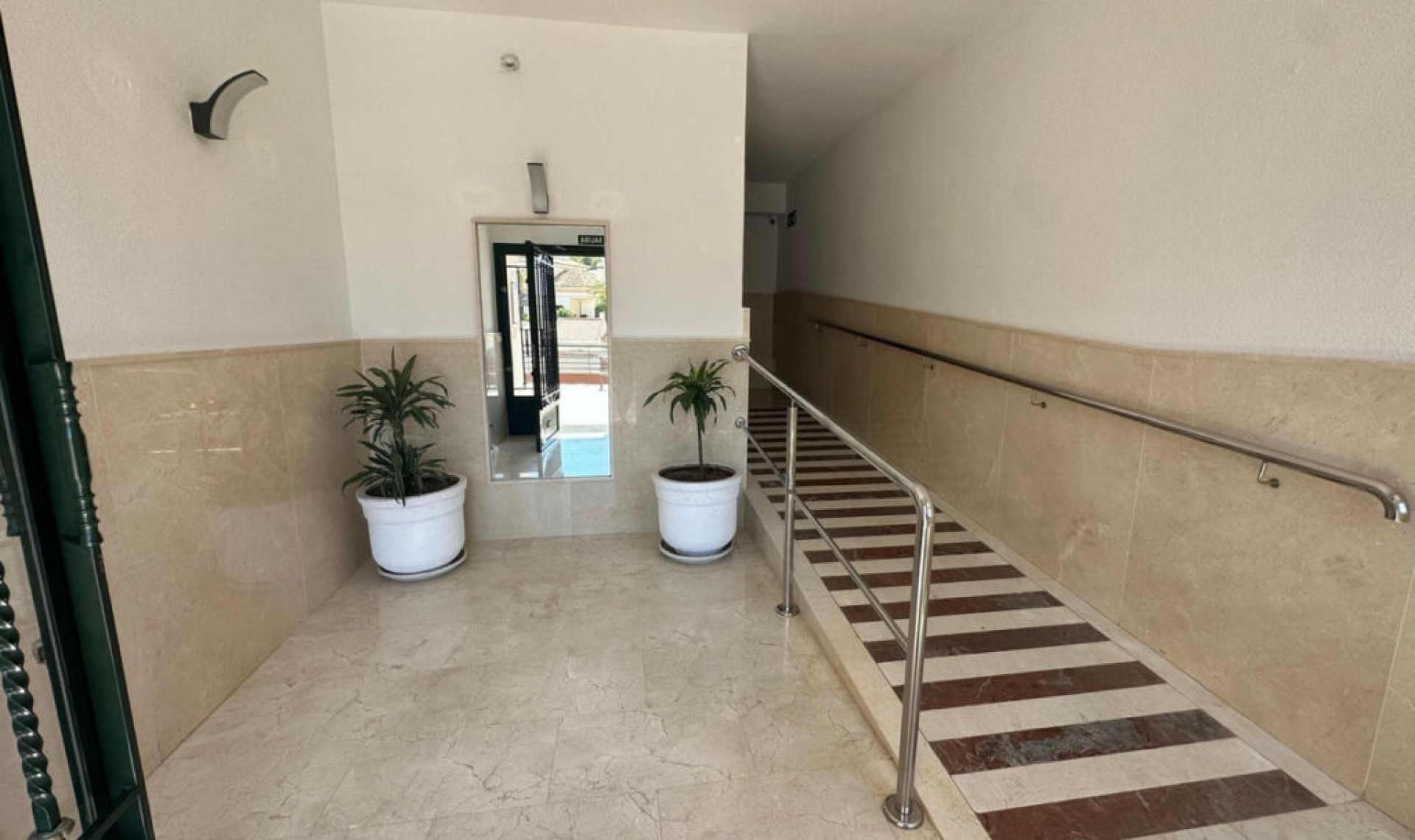 Resale - Apartment -
Benidorm