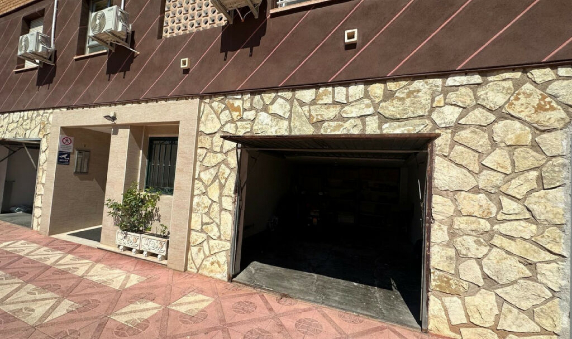 Resale - Apartment -
Benidorm