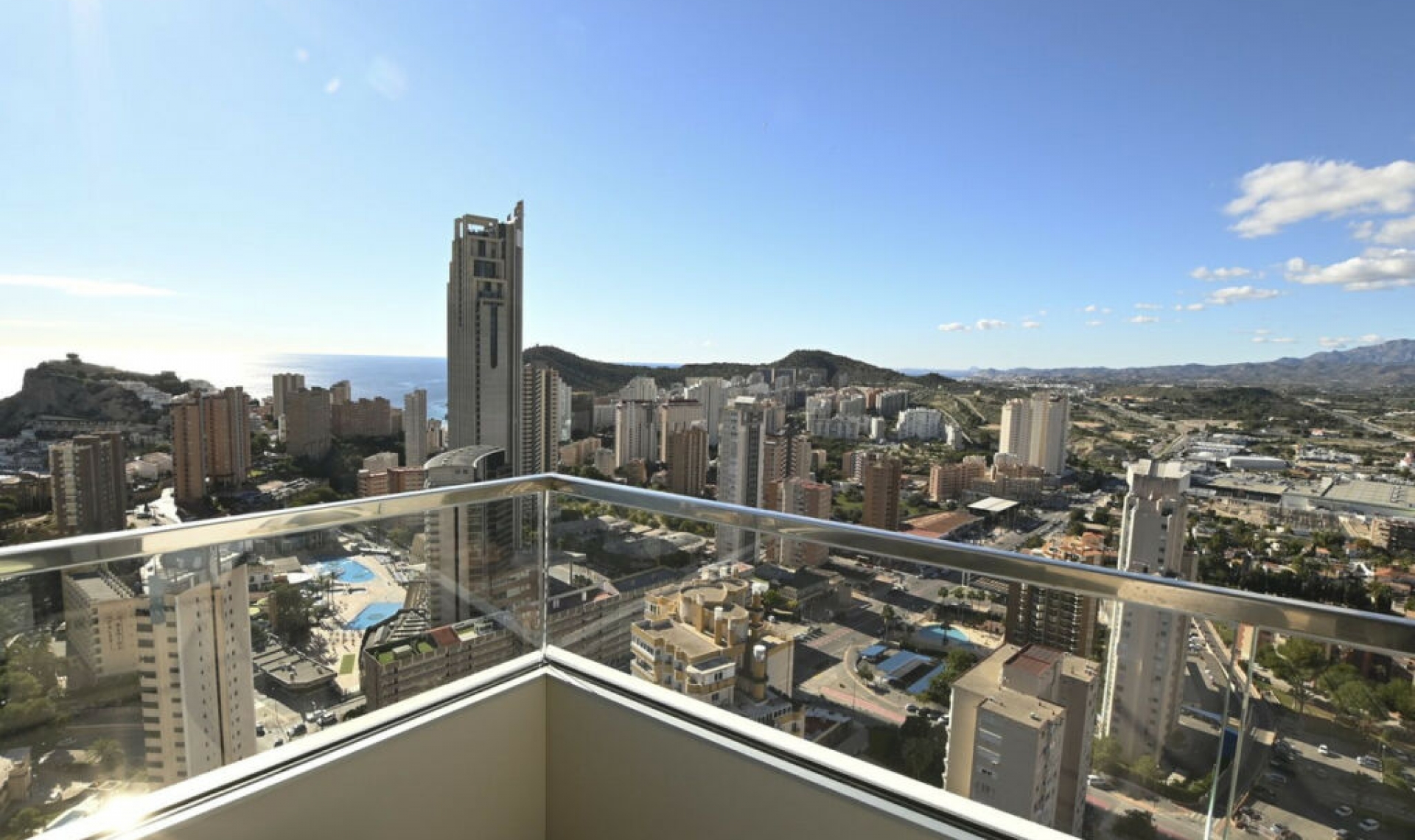 Resale - Apartment -
Benidorm