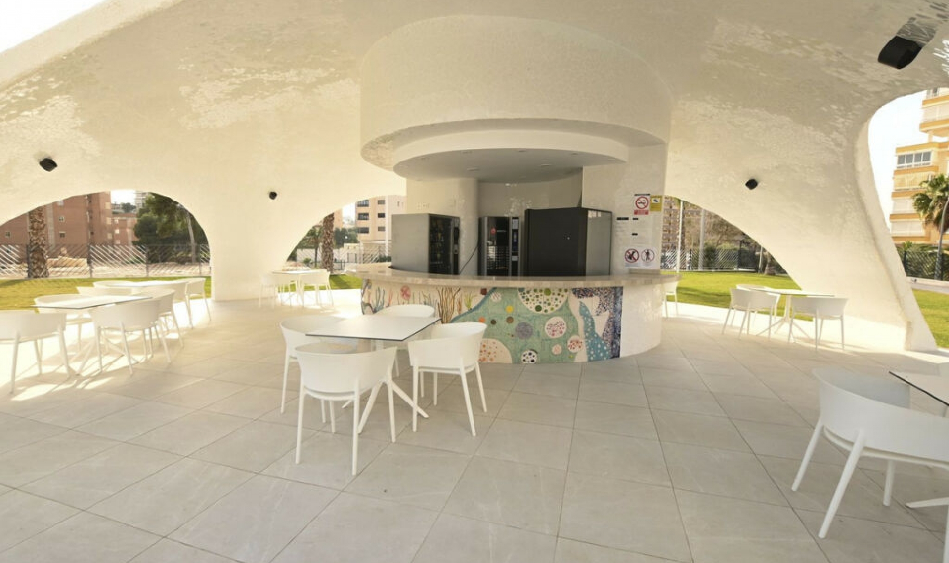 Resale - Apartment -
Benidorm