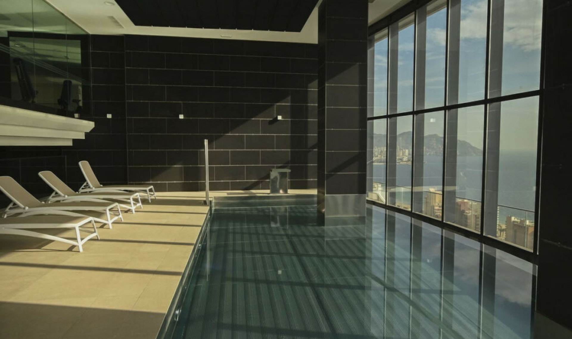 Resale - Apartment -
Benidorm