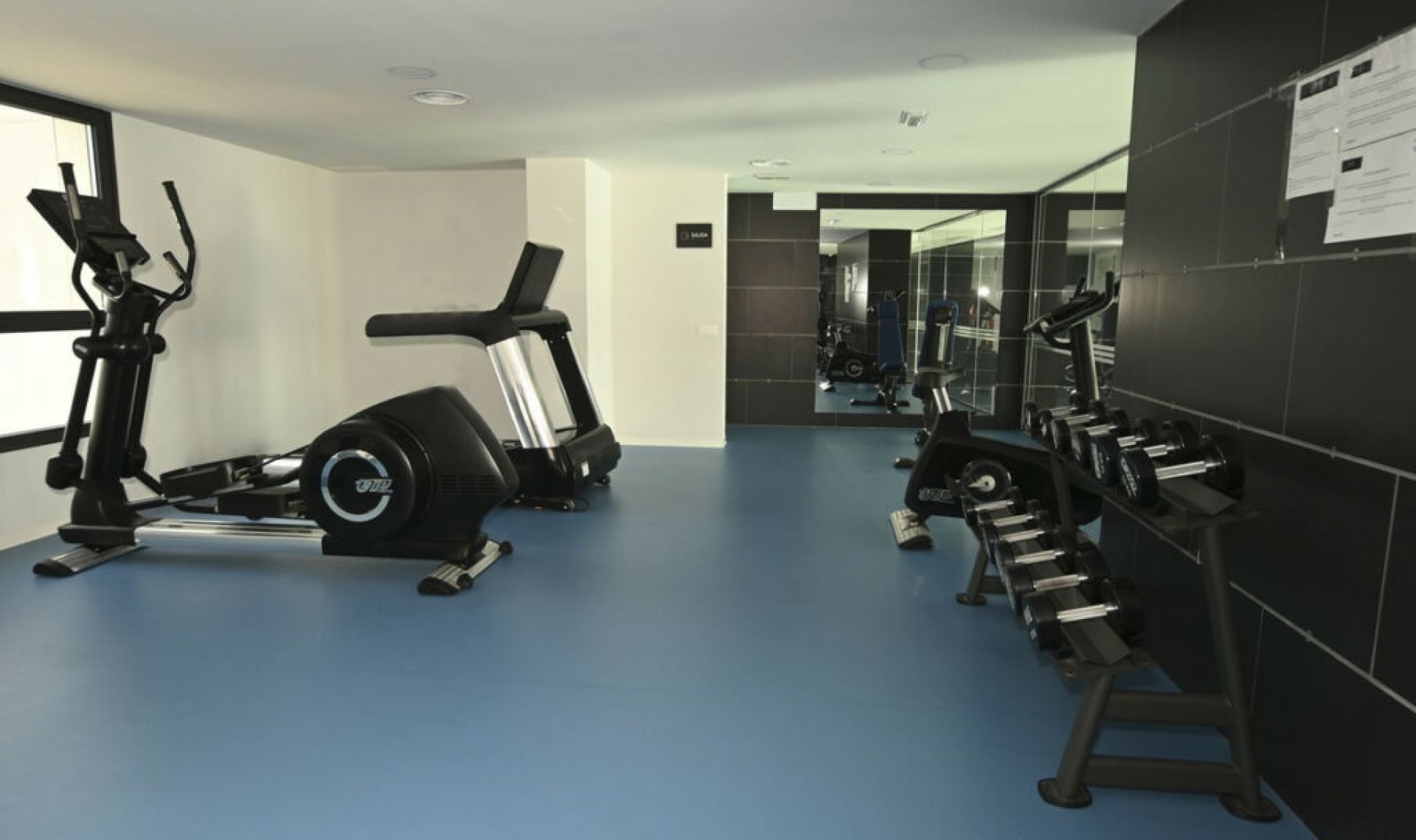 Resale - Apartment -
Benidorm