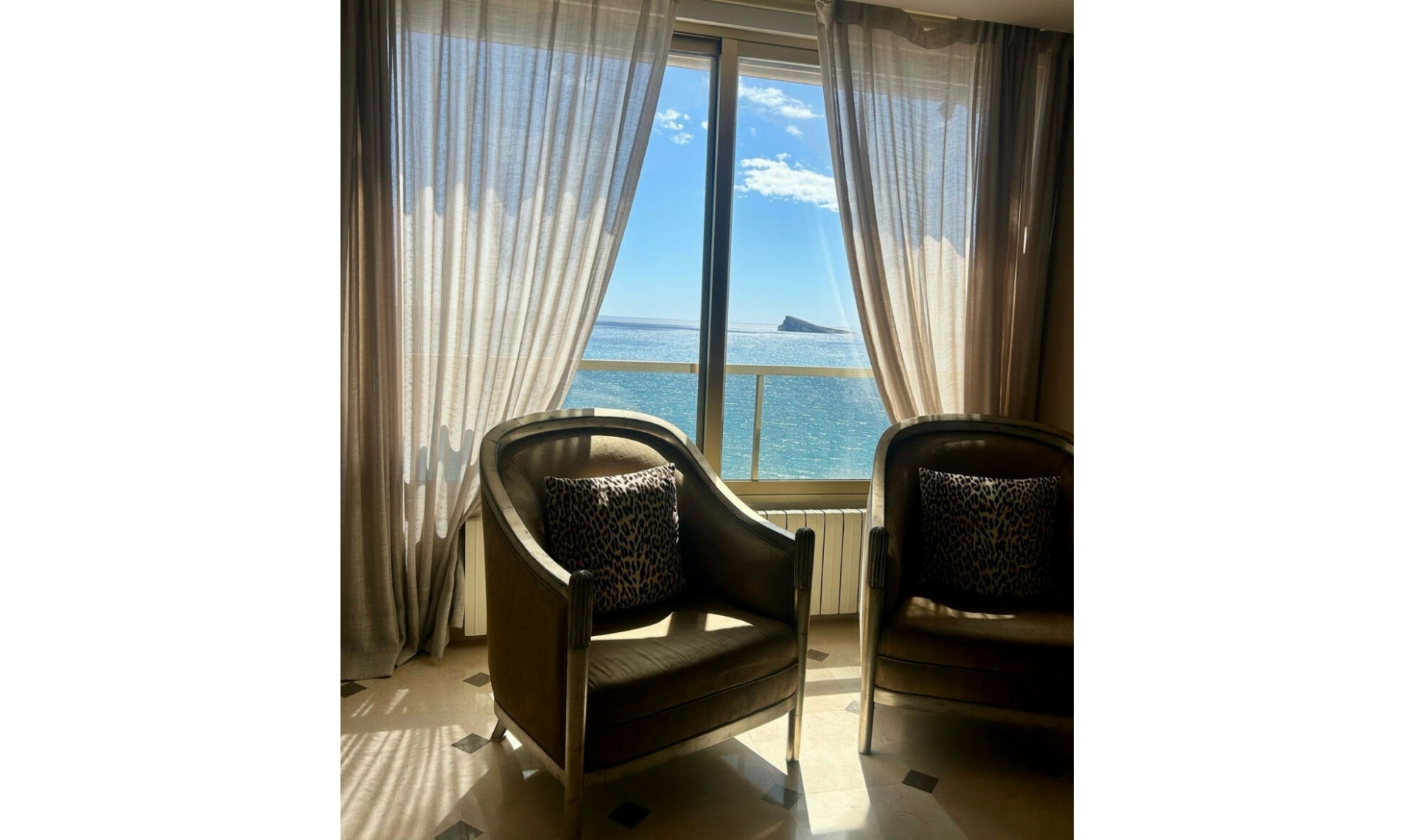 Resale - Apartment -
Benidorm