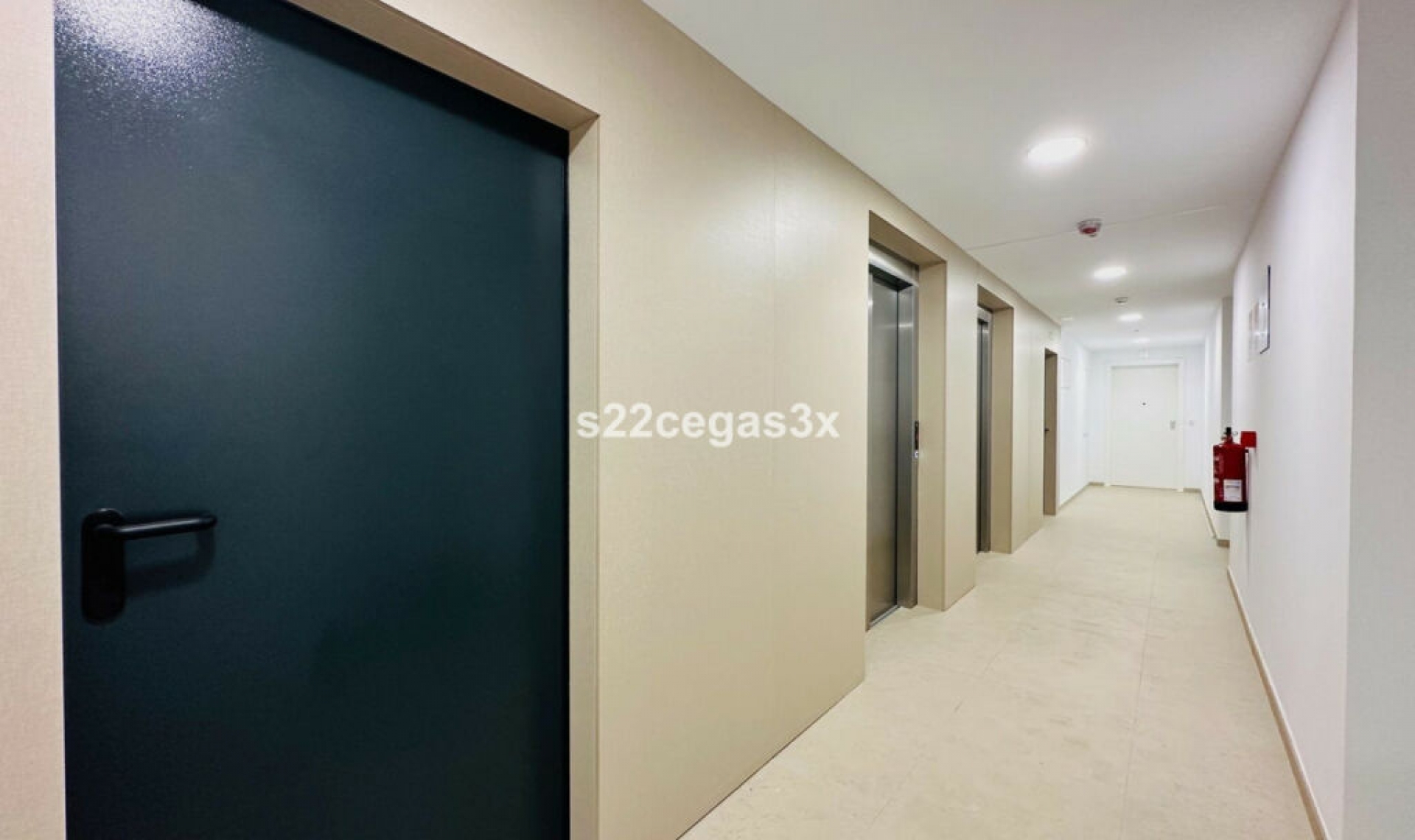 Resale - Apartment -
Benidorm