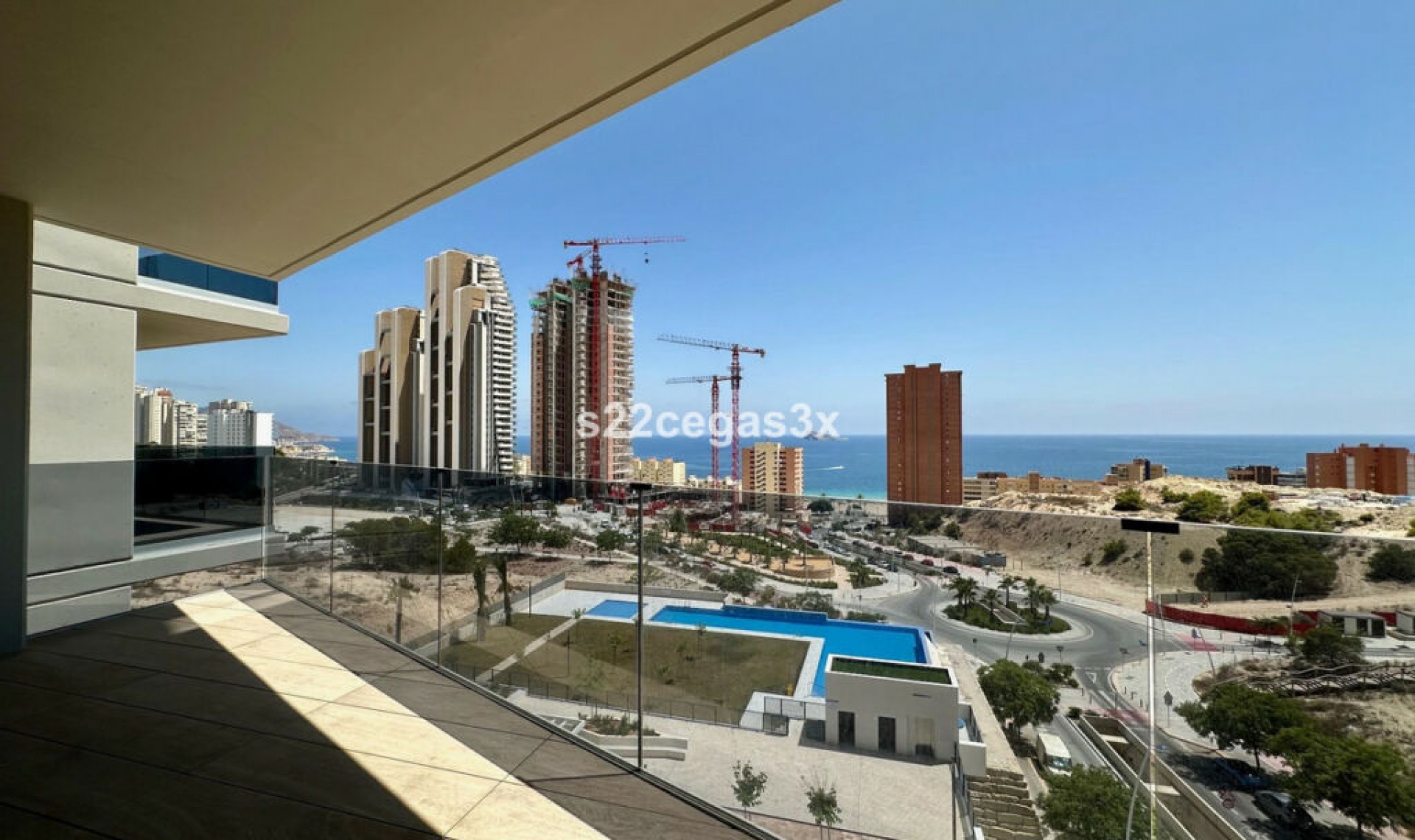 Resale - Apartment -
Benidorm