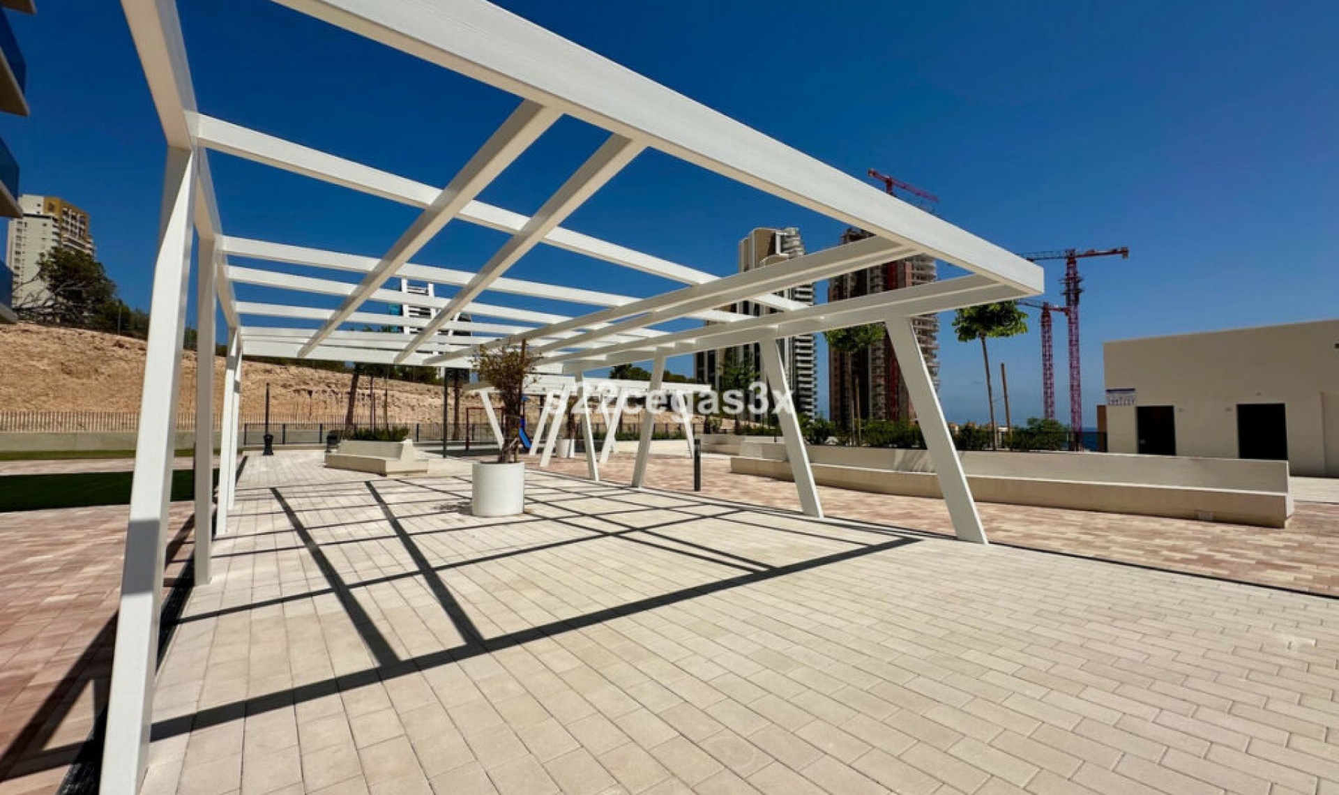 Resale - Apartment -
Benidorm