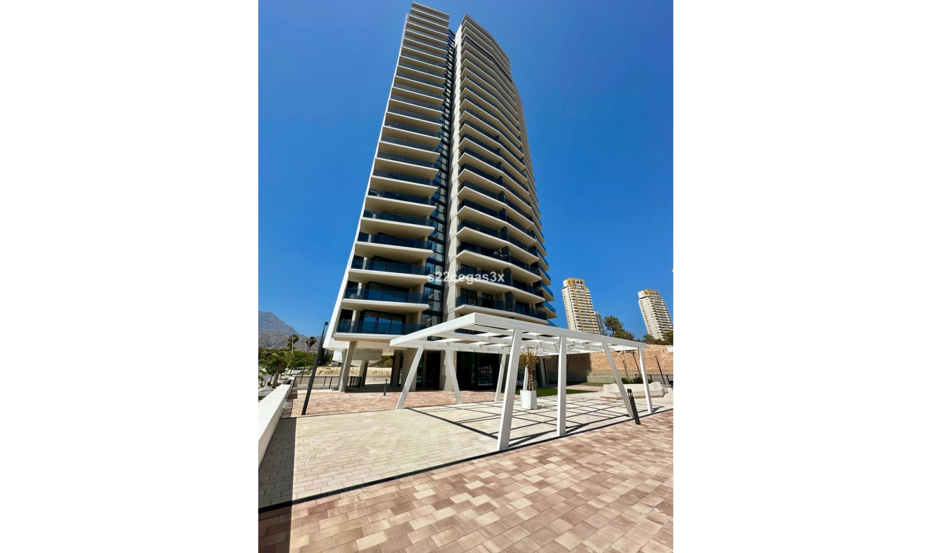 Resale - Apartment -
Benidorm