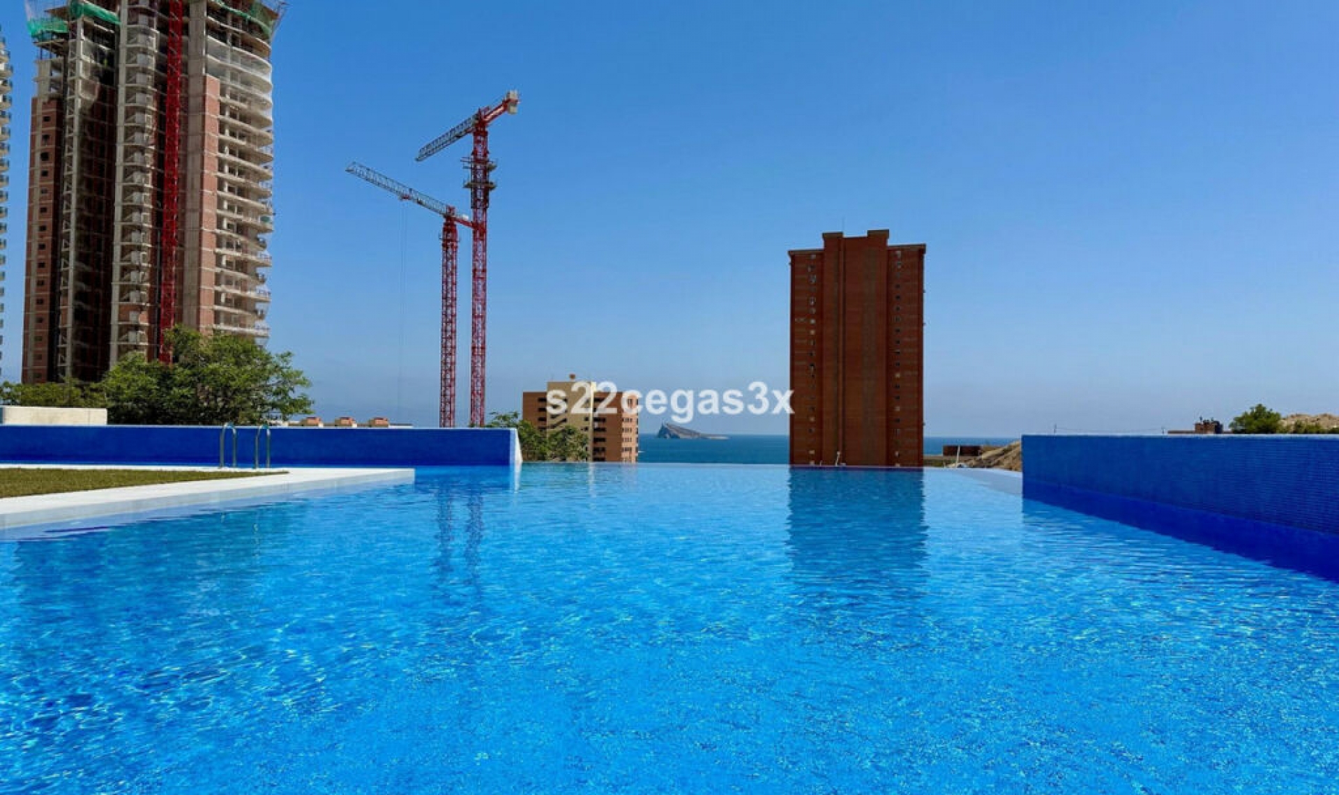 Resale - Apartment -
Benidorm
