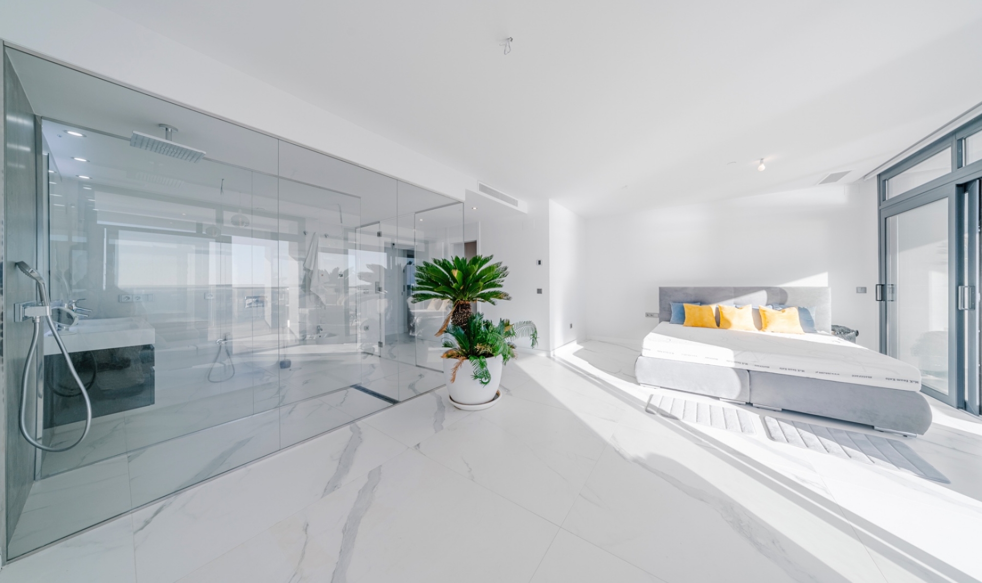 Resale - Apartment -
Benidorm
