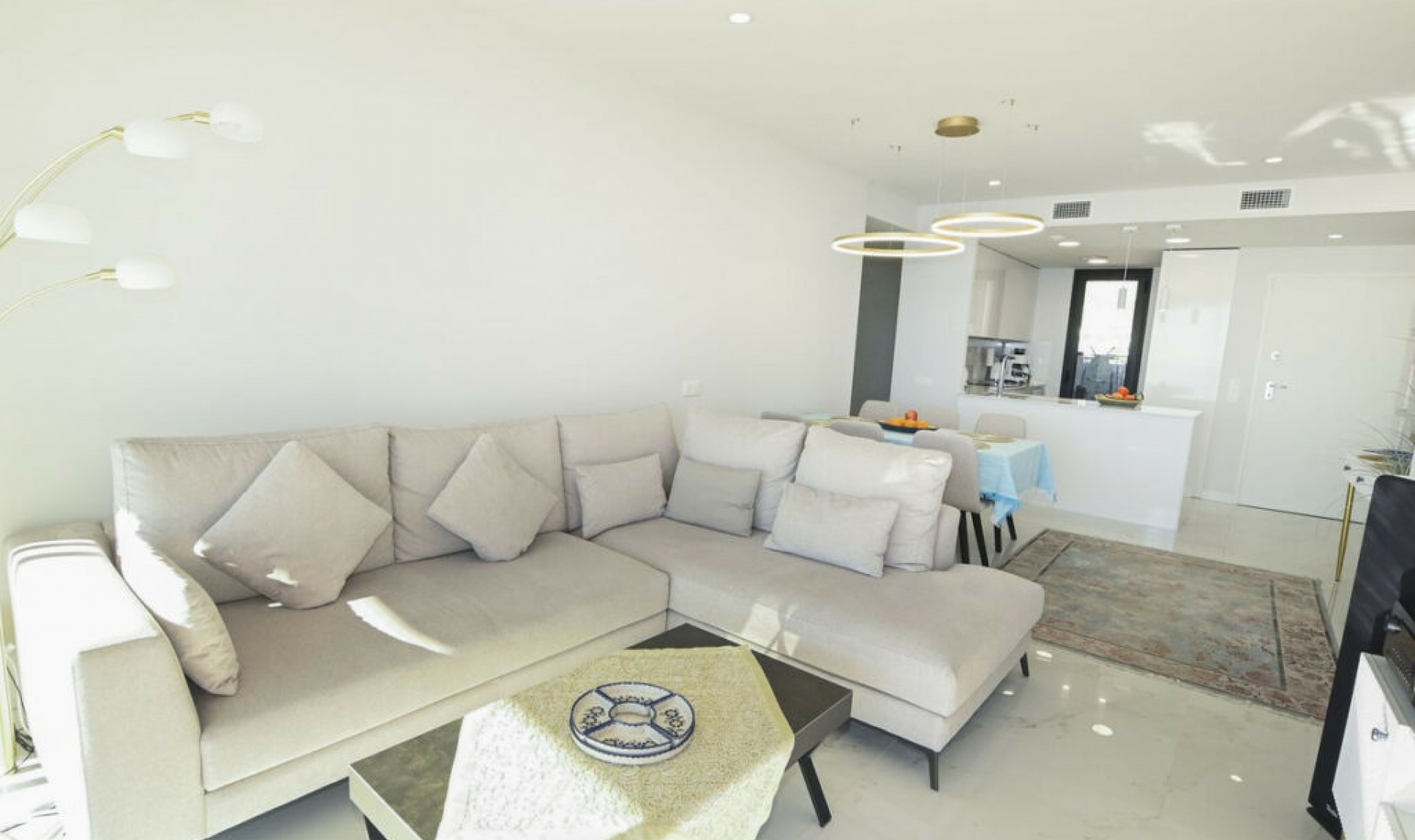 Resale - Apartment -
Benidorm