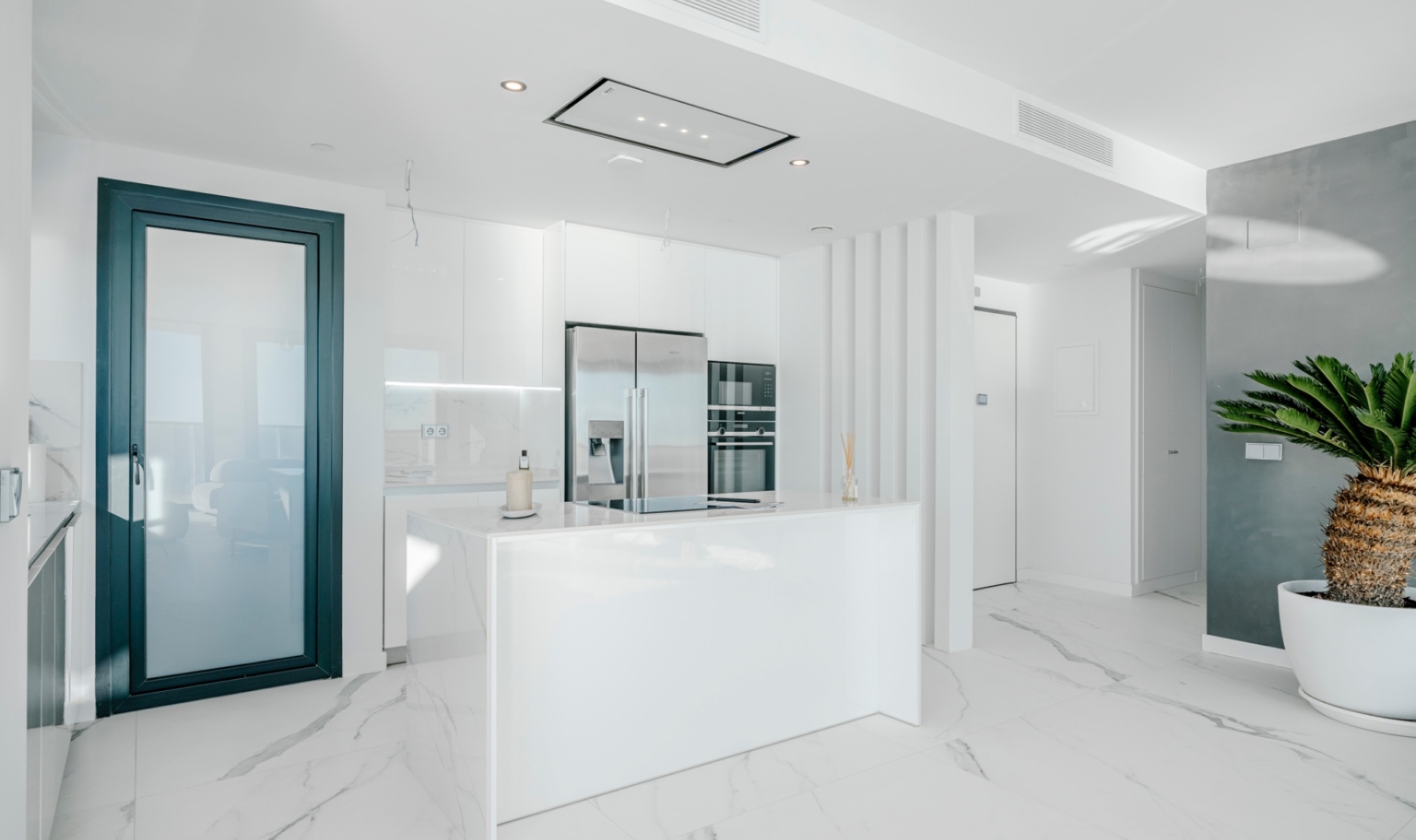 Resale - Apartment -
Benidorm