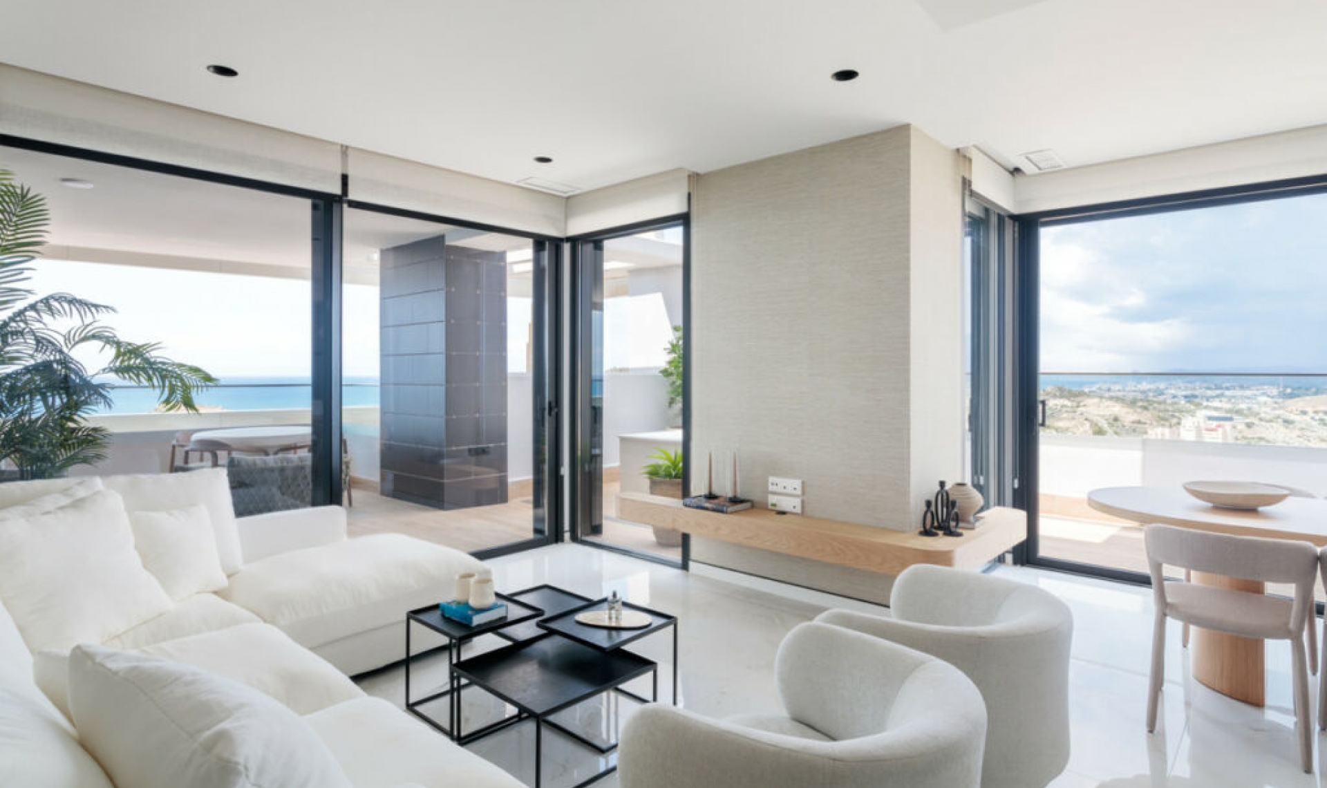 Resale - Apartment -
Benidorm