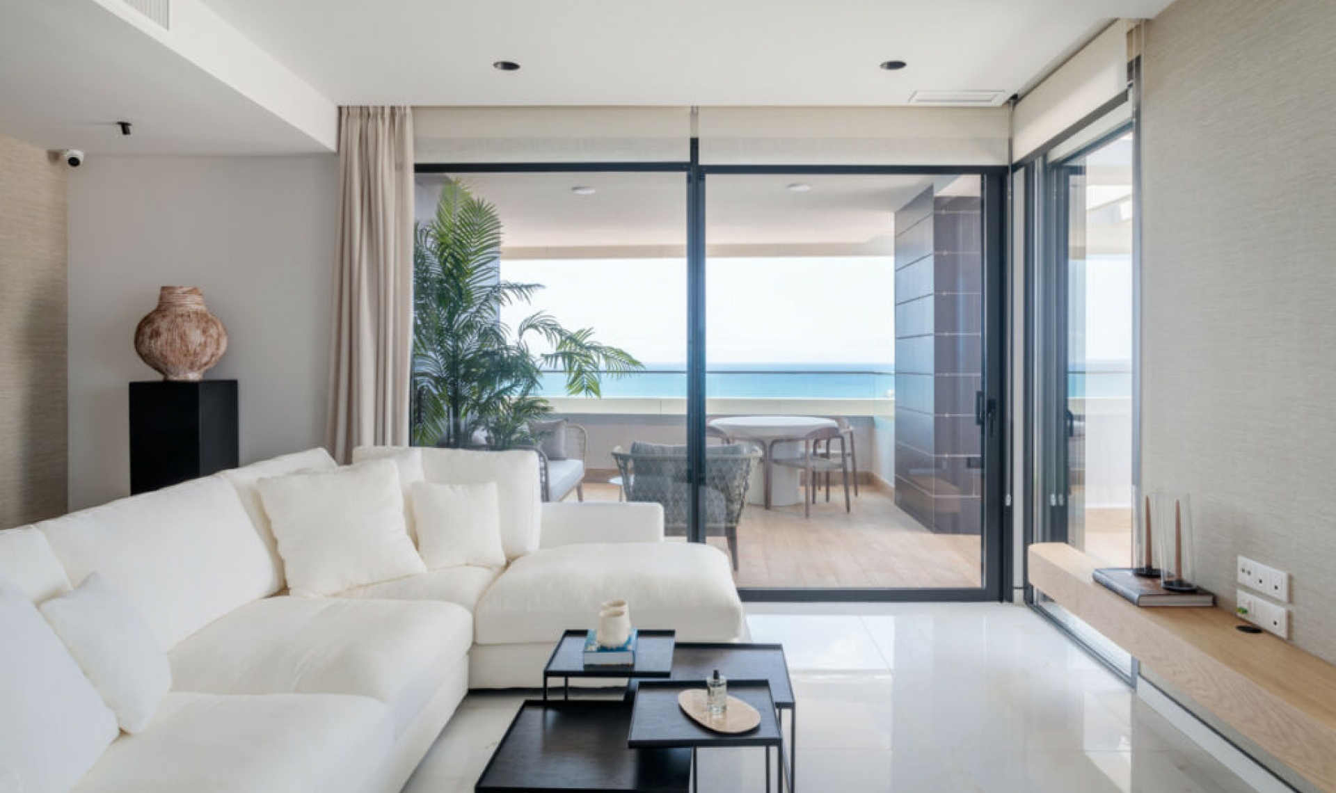 Resale - Apartment -
Benidorm