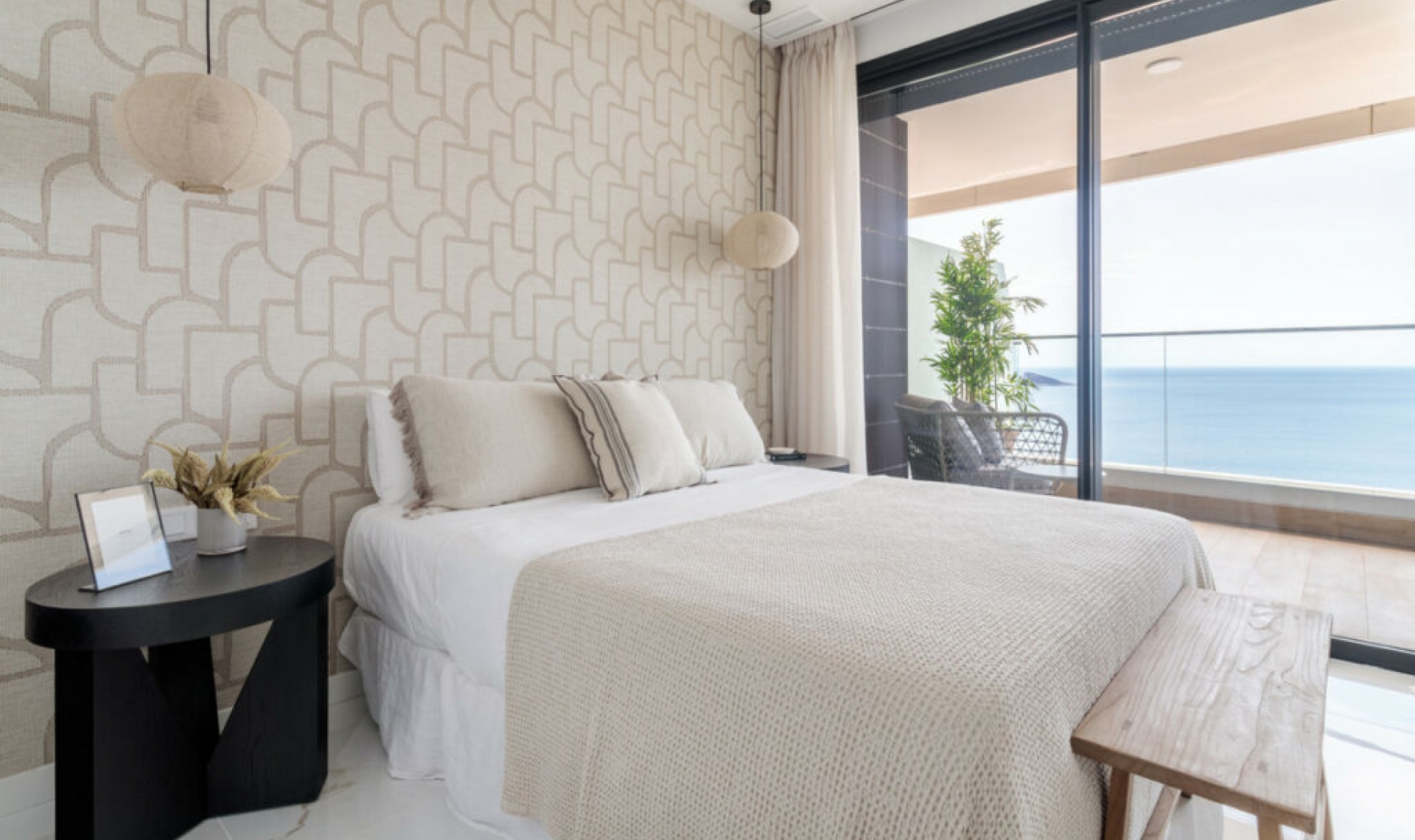 Resale - Apartment -
Benidorm