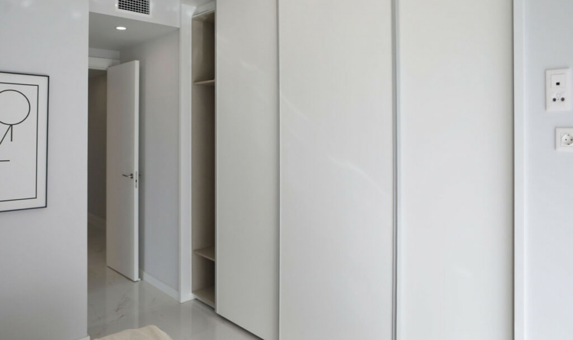 Resale - Apartment -
Benidorm