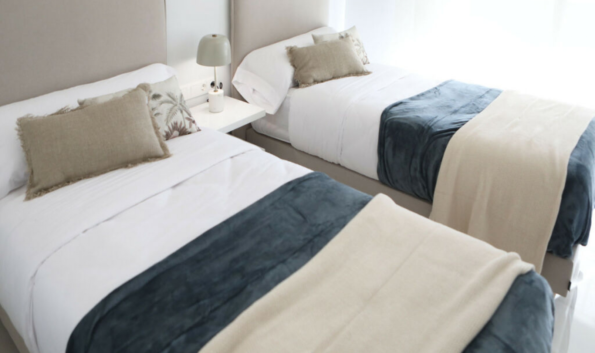 Resale - Apartment -
Benidorm