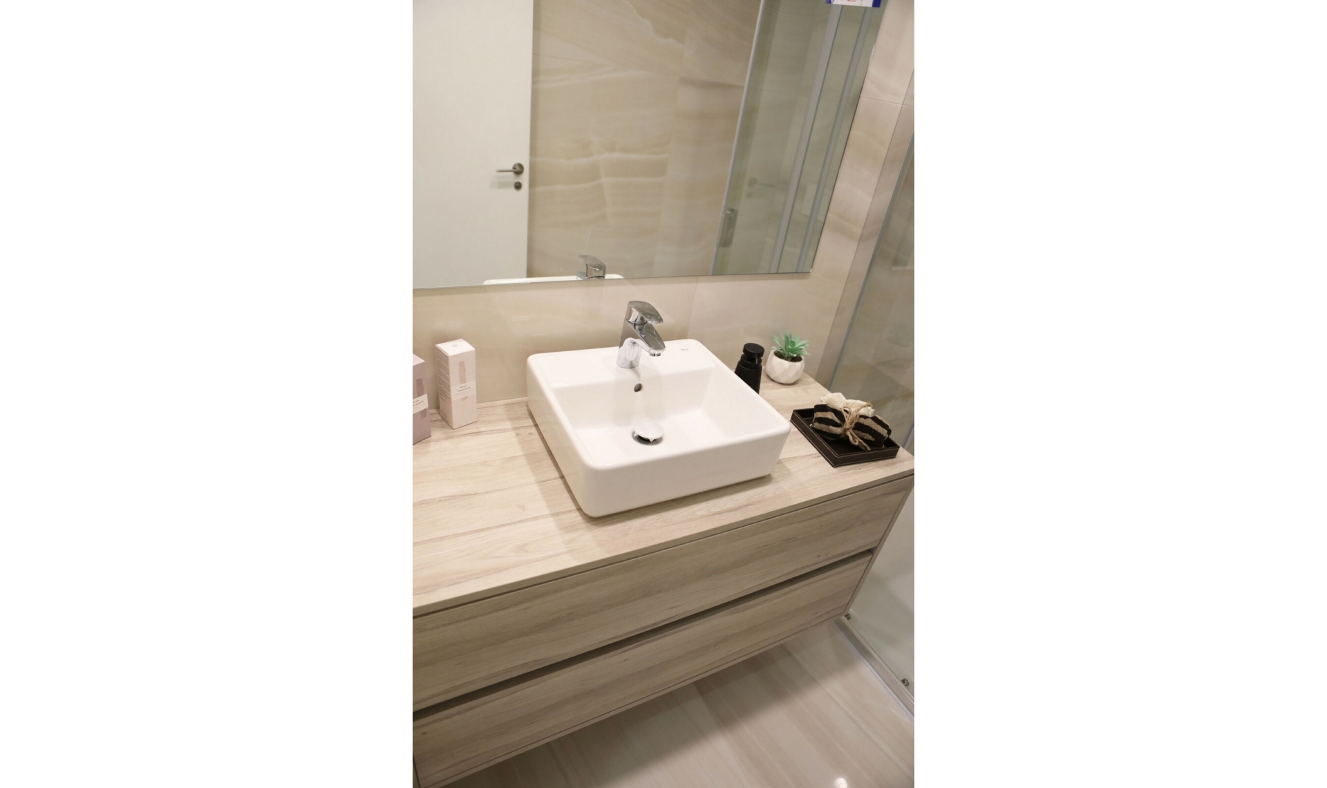 Resale - Apartment -
Benidorm