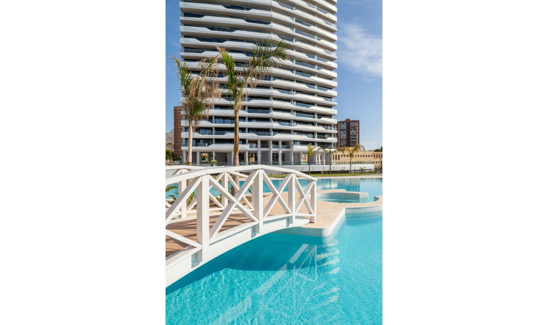 Resale - Apartment -
Benidorm