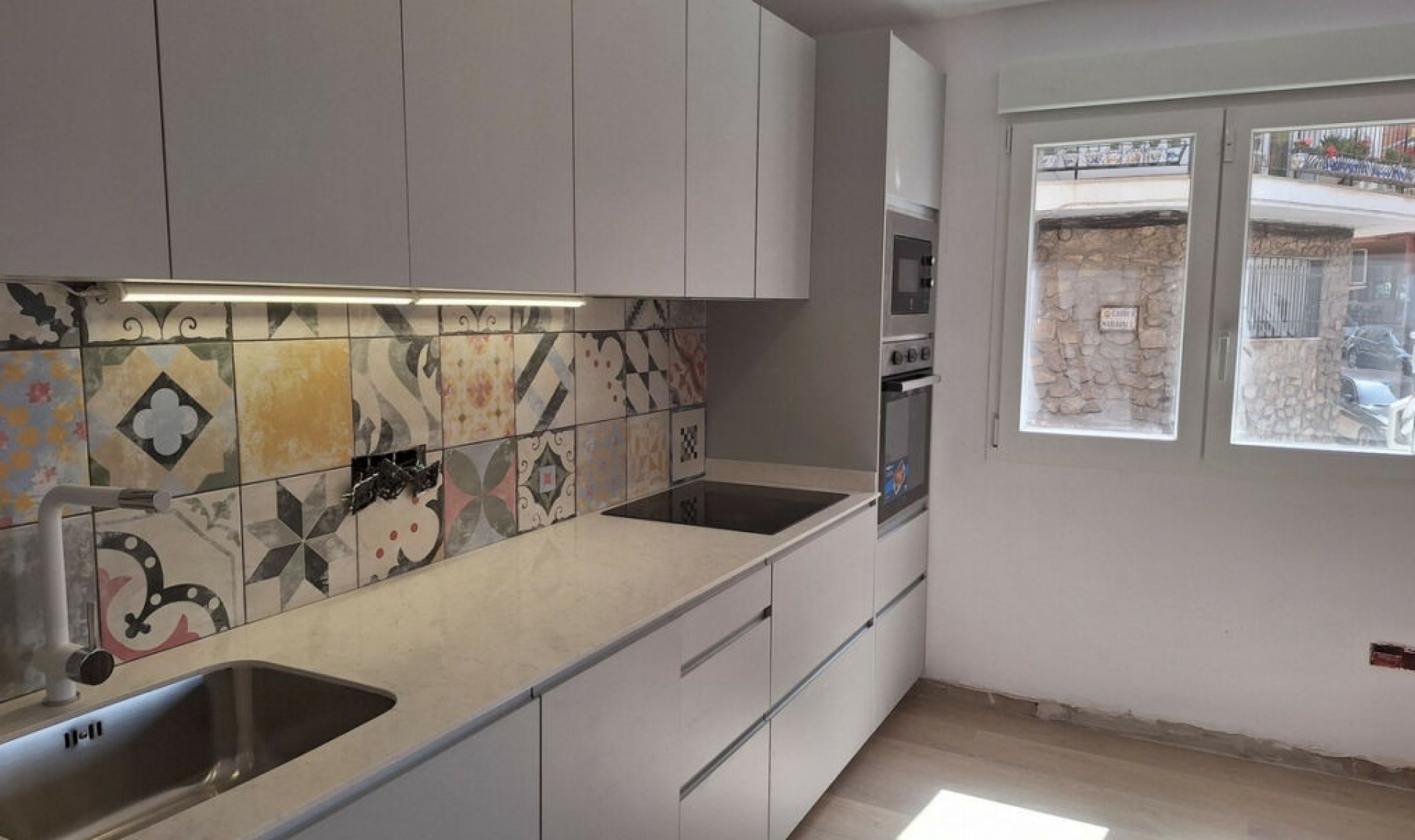 Resale - Apartment -
Benidorm