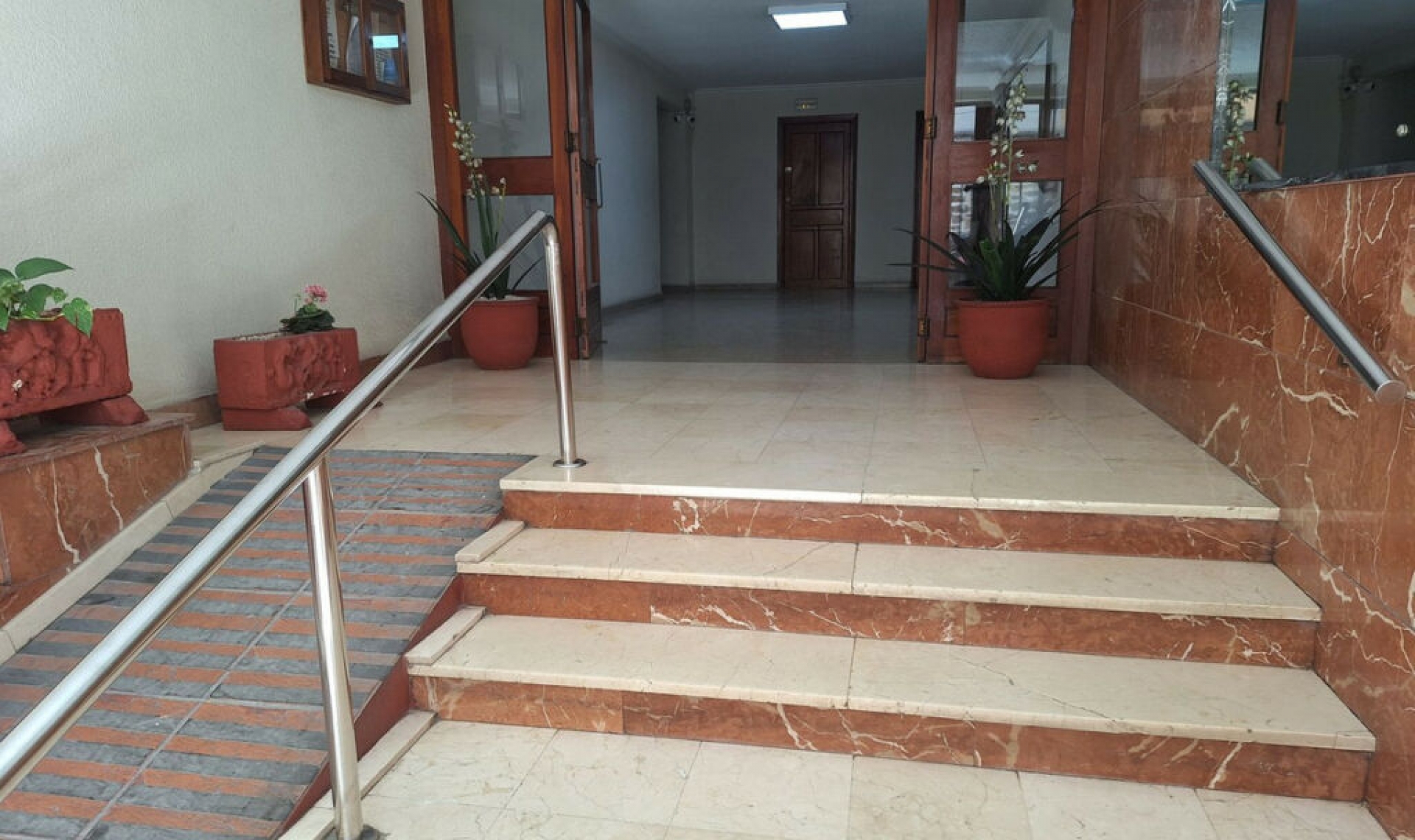 Resale - Apartment -
Benidorm