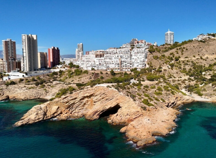 Resale - Apartment -
Benidorm