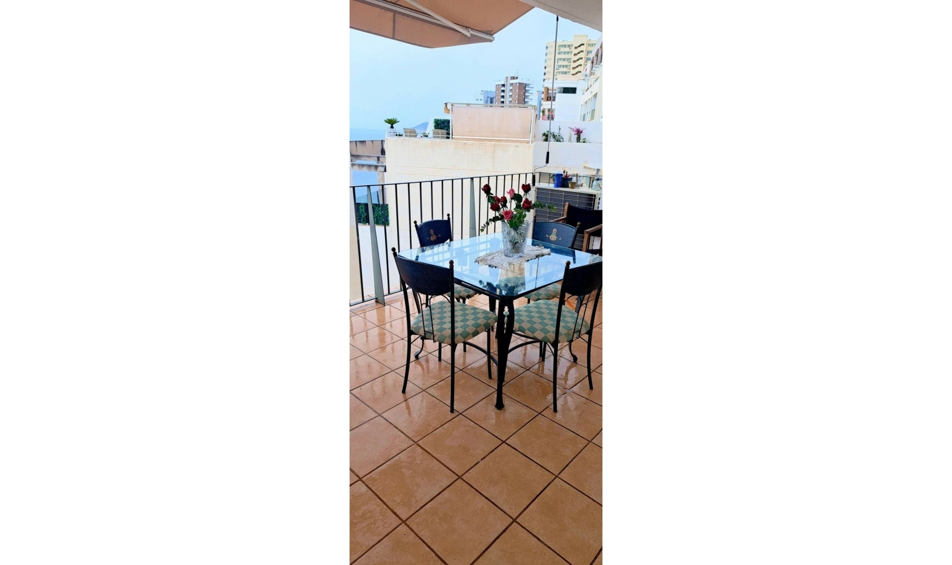 Resale - Apartment -
Benidorm