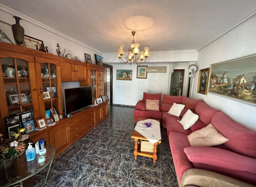 Resale - Apartment -
Benidorm