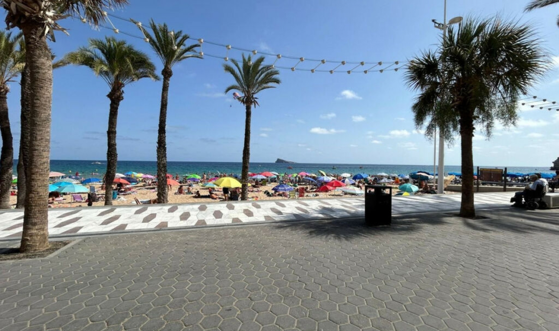 Resale - Apartment -
Benidorm