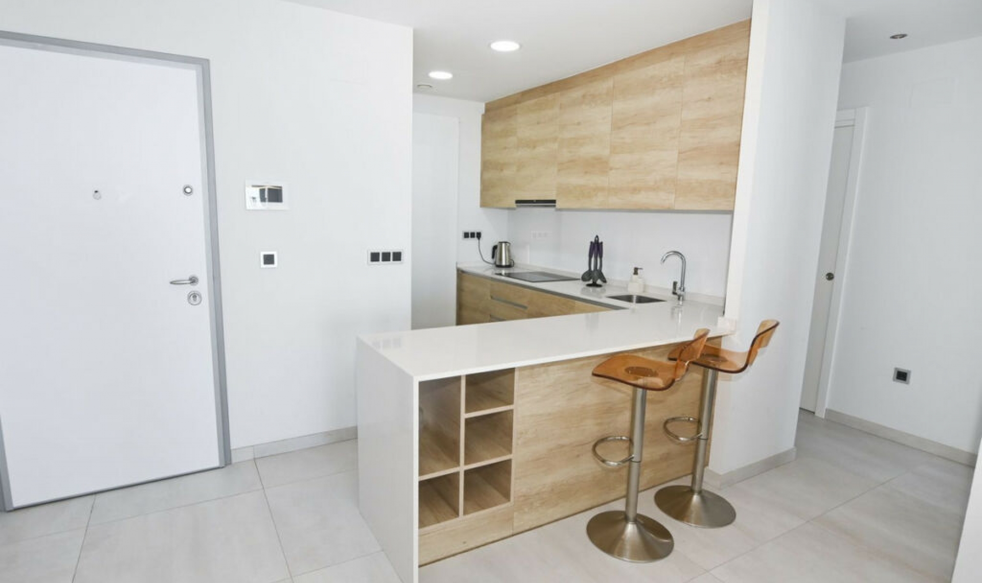 Resale - Apartment -
Benidorm