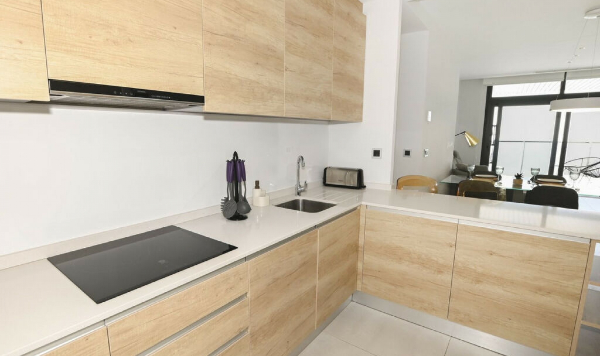 Resale - Apartment -
Benidorm