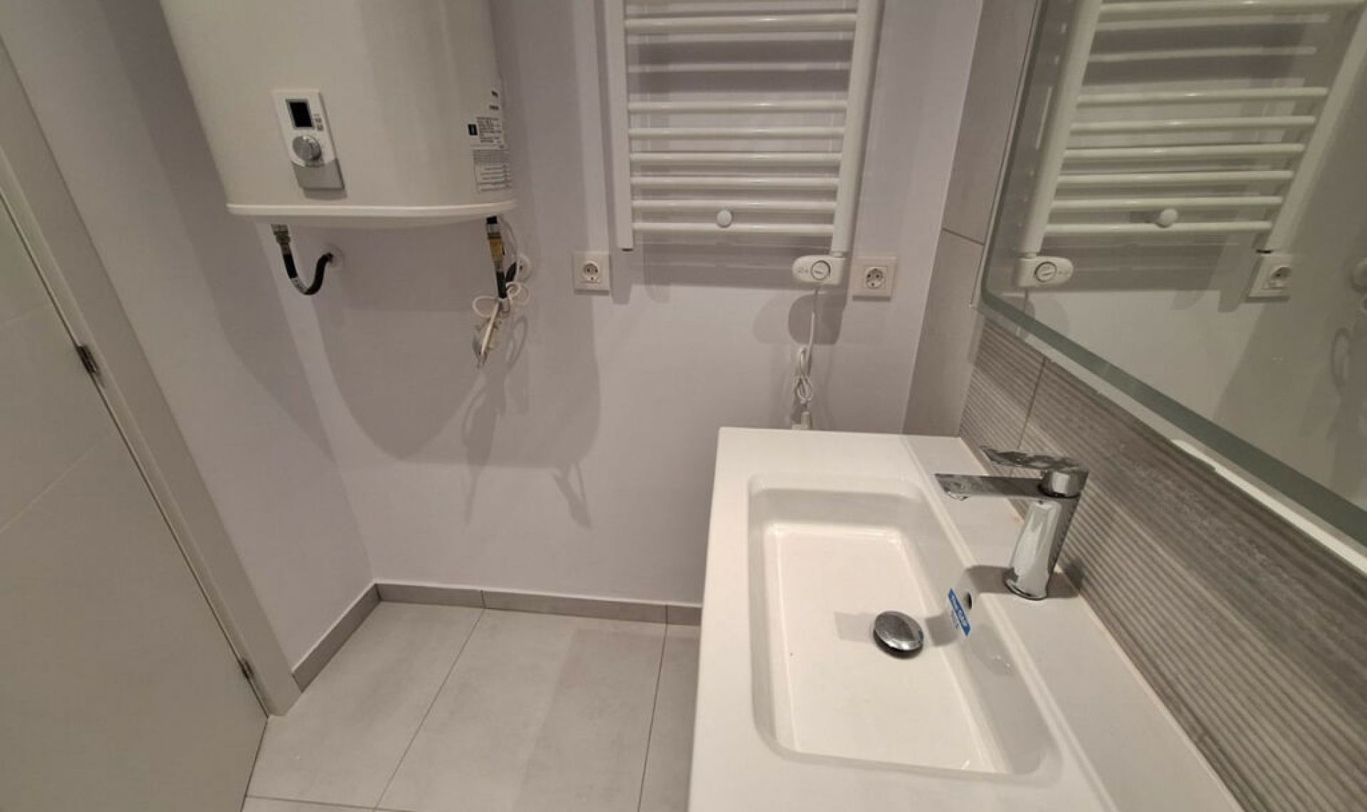 Resale - Apartment -
Benidorm