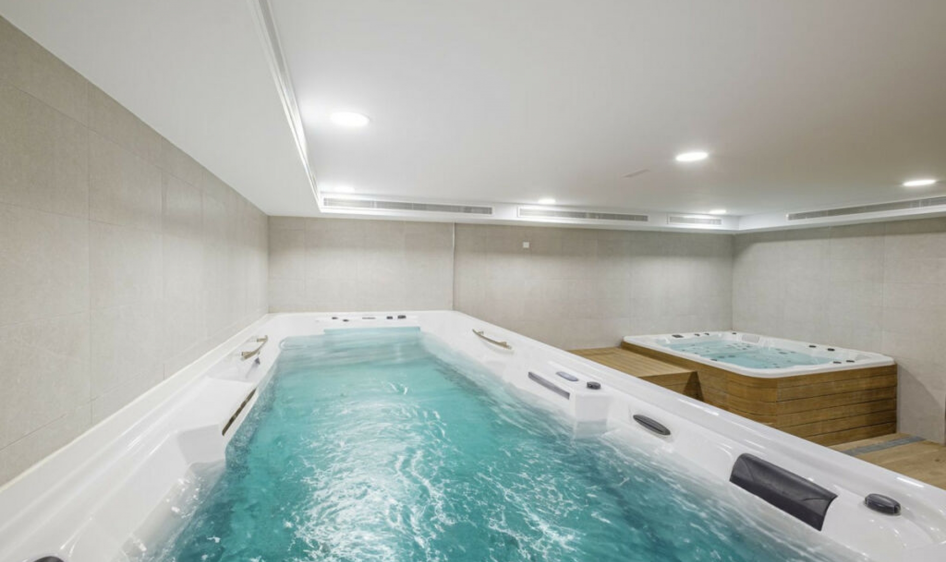 Resale - Apartment -
Cabopino