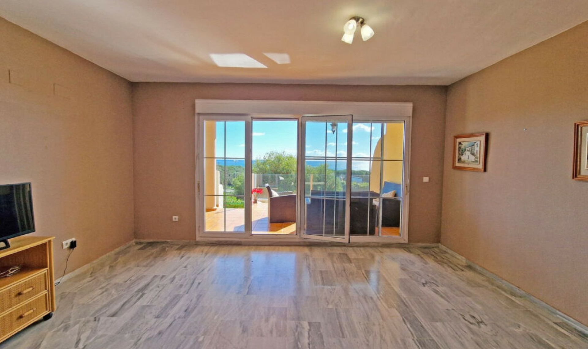 Resale - Apartment -
Cabopino